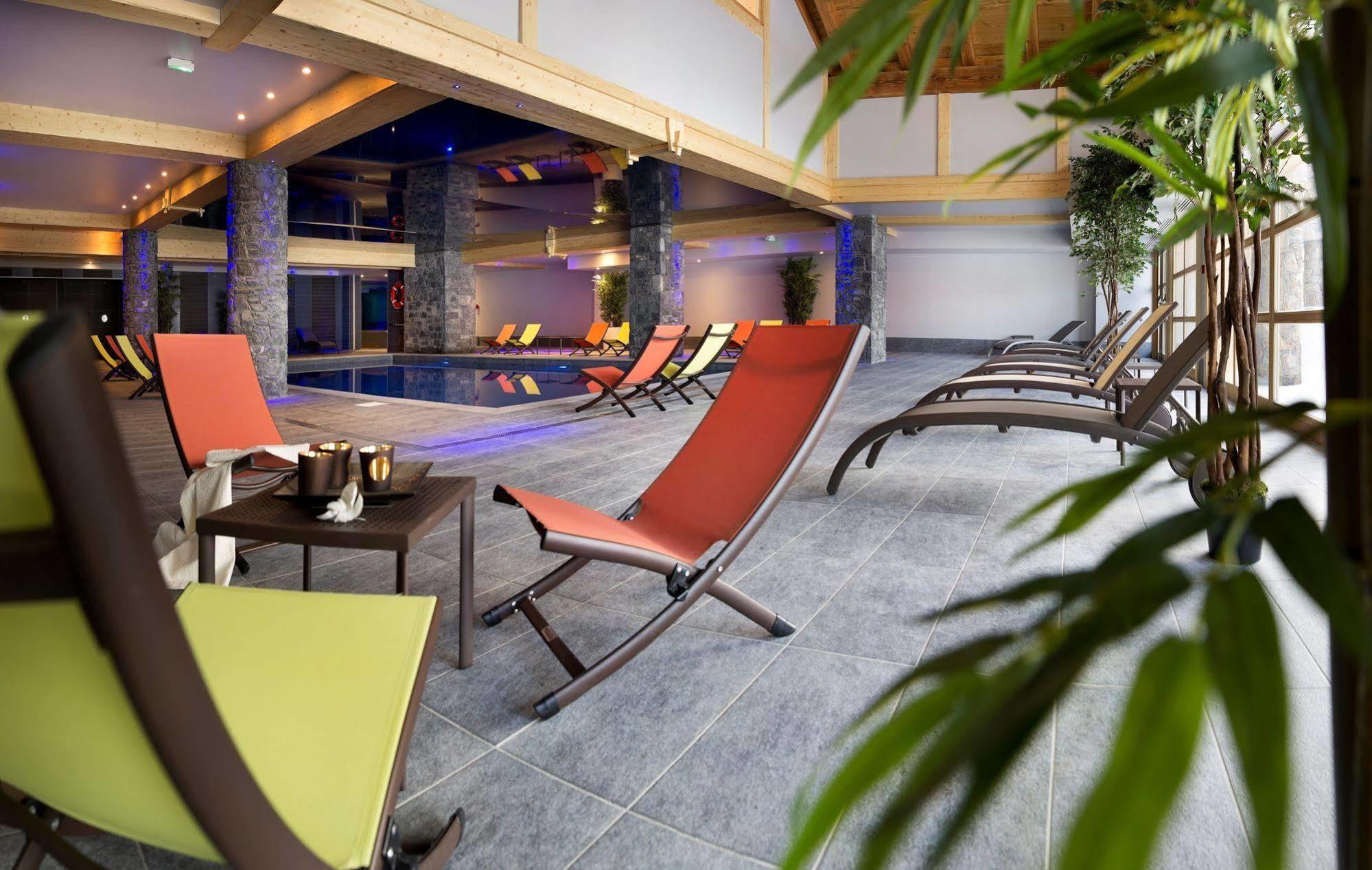 Cgh Residences & Spas Le Cristal De L'Alpe Alpe d'Huez Exterior photo